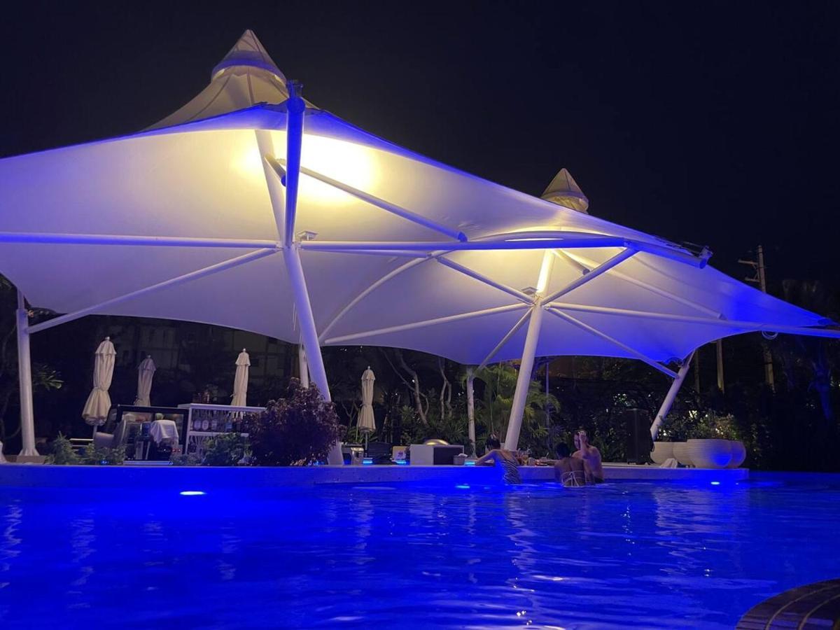 Copacabana Jomtien Condominium Esterno foto